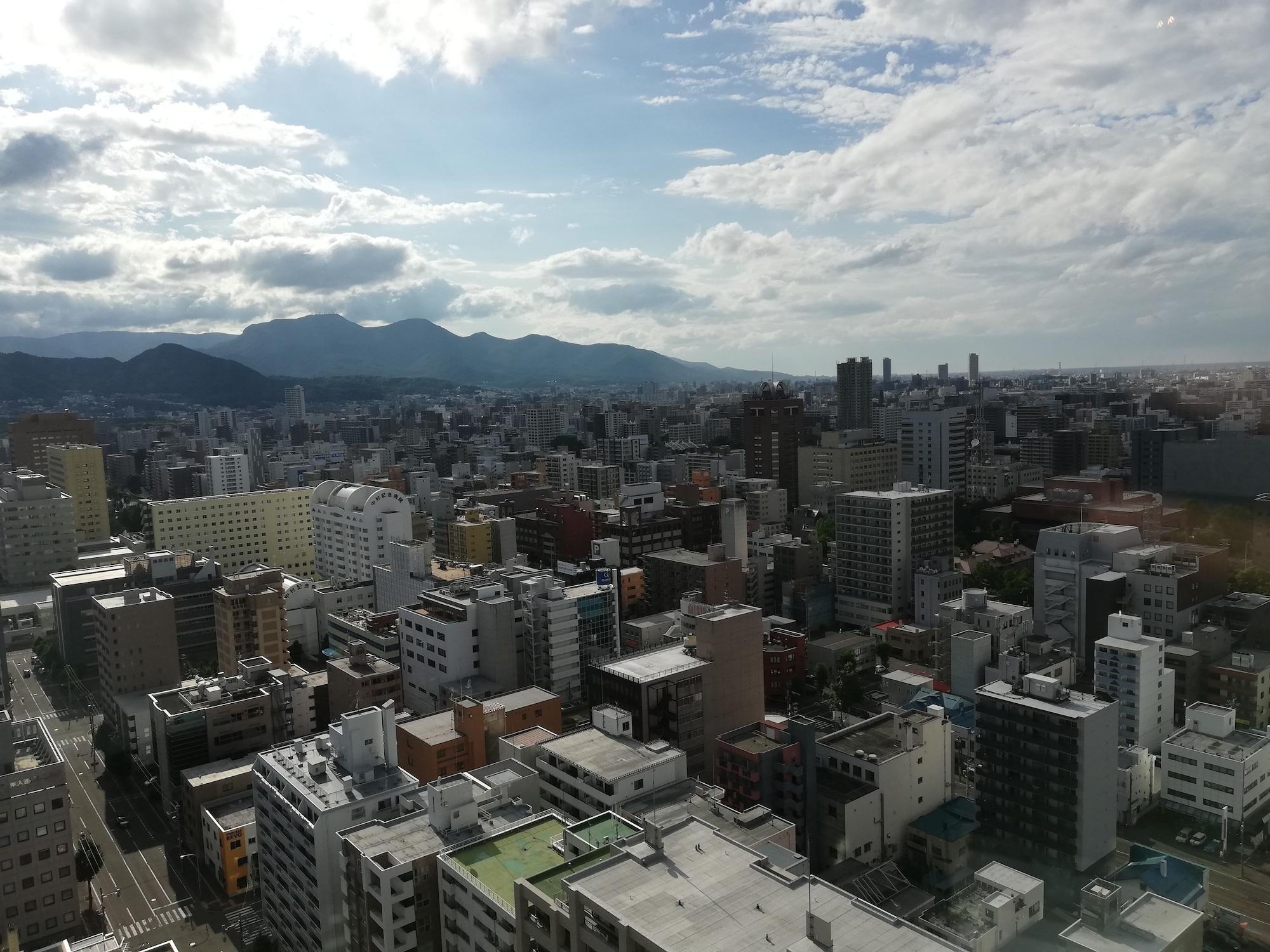 Sapporo Prince Hotel Zewnętrze zdjęcie View of the city