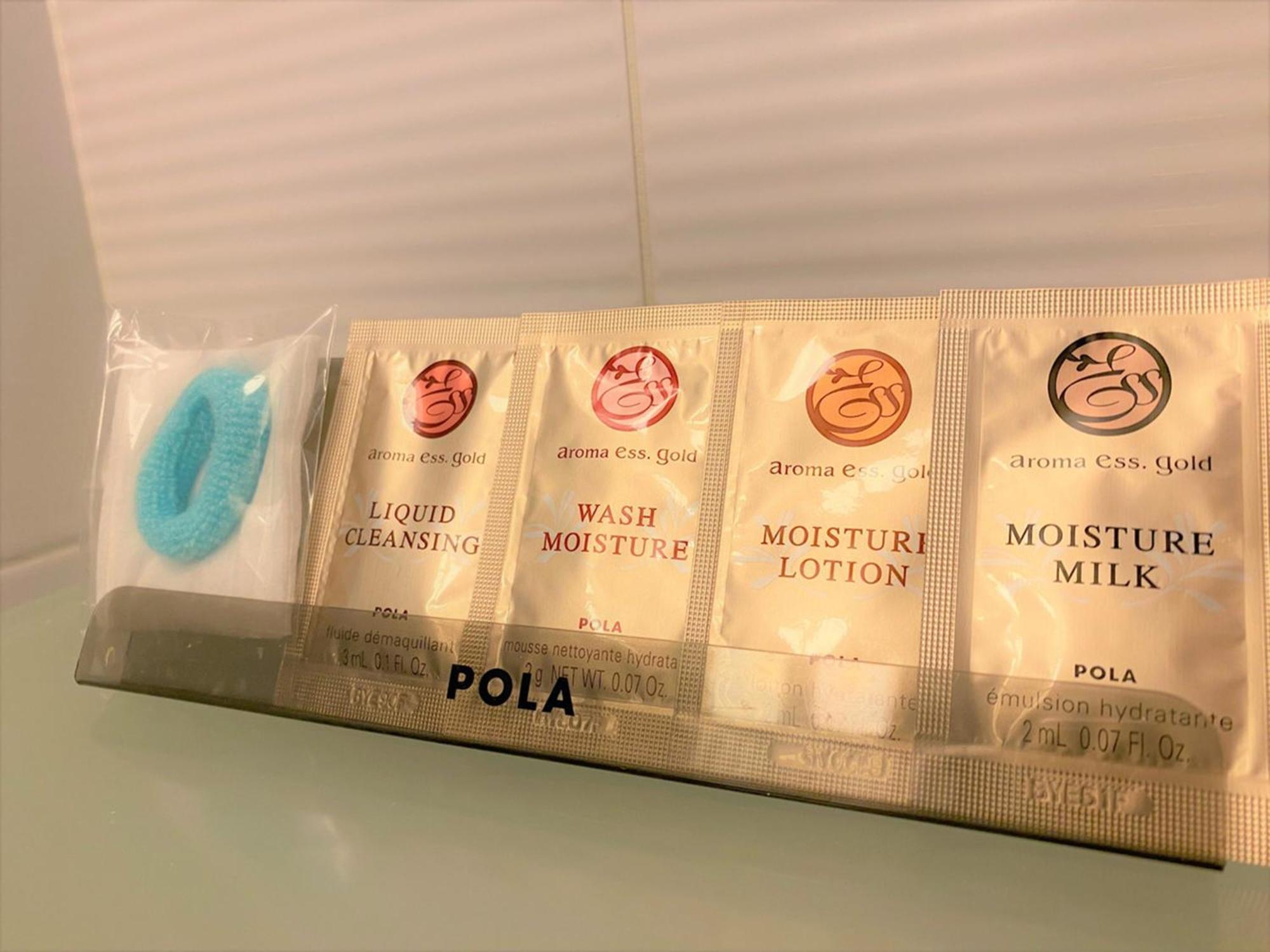 Sapporo Prince Hotel Zewnętrze zdjęcie A set of amenities by Pola